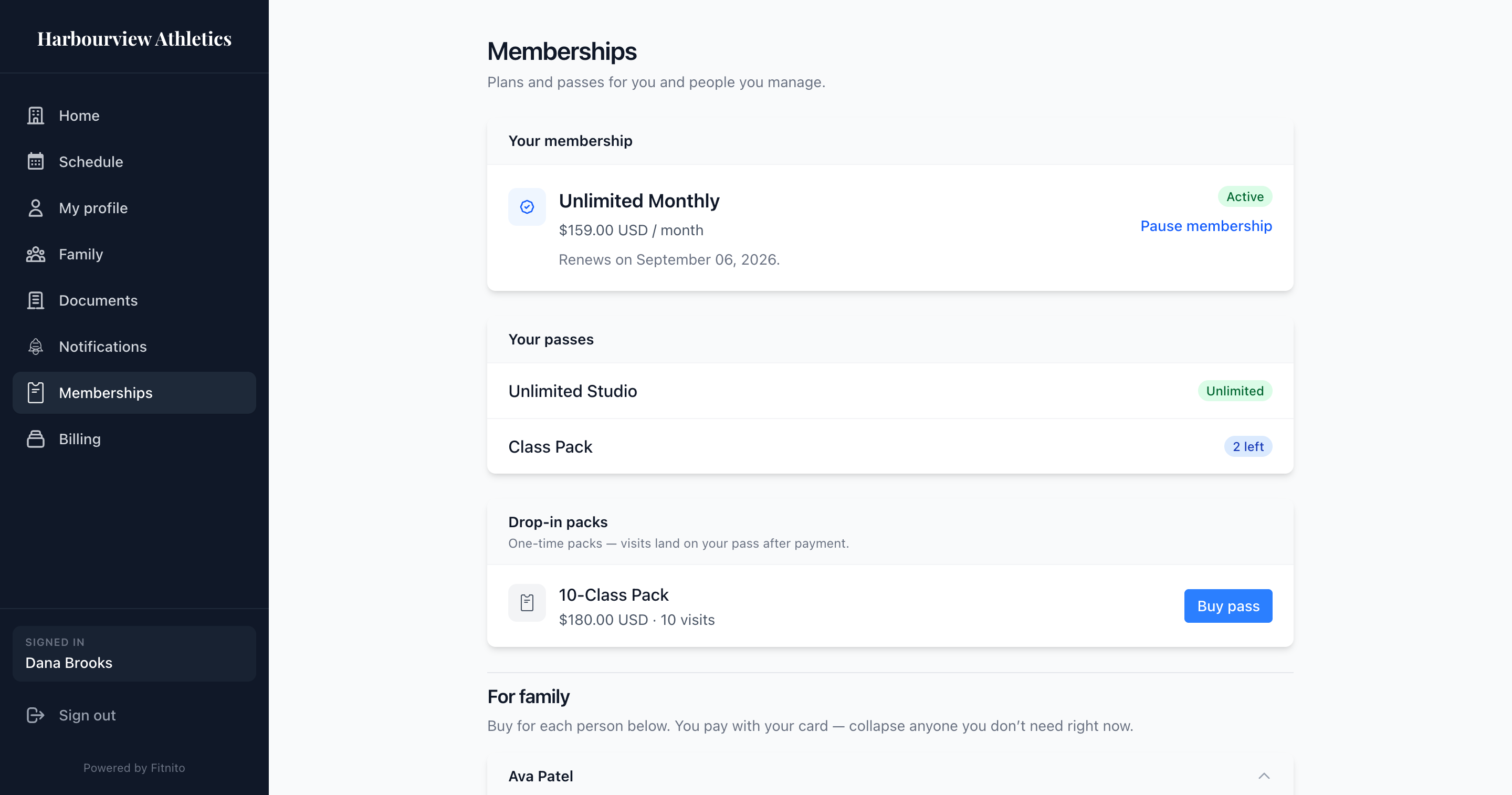 Booking-site Memberships page with Pause membership